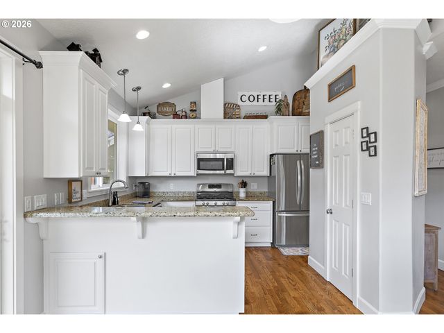 838 SUNRISE Dr, Stayton, OR 97383