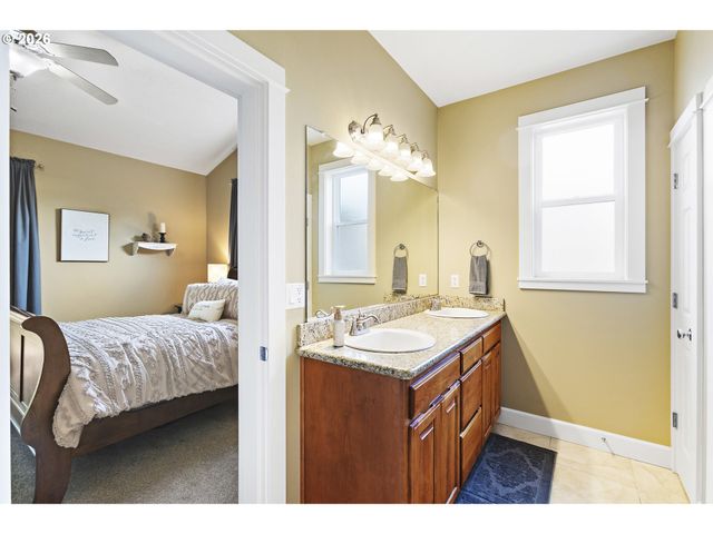 838 SUNRISE Dr, Stayton, OR 97383
