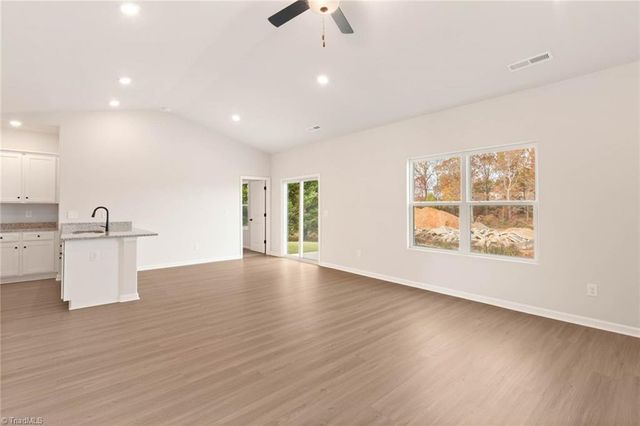 228 Macintosh Drive, King, NC 27021