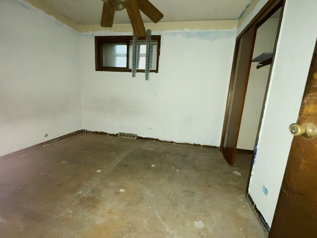 15229 Dante Avenue, Dolton, IL 60419