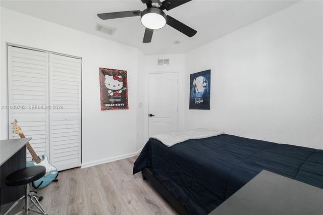 21105 NW 14th Pl, Miami Gardens, FL 33169