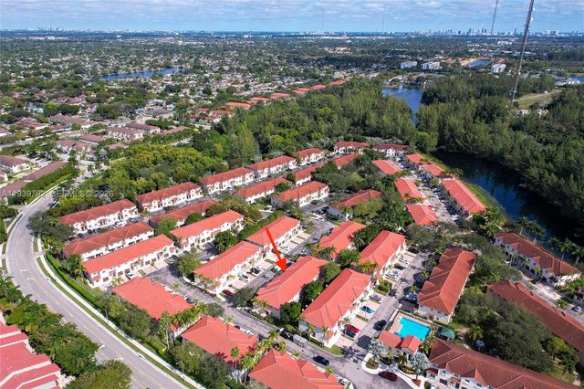 21105 NW 14th Pl, Miami Gardens, FL 33169