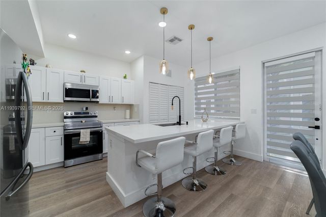 21105 NW 14th Pl, Miami Gardens, FL 33169