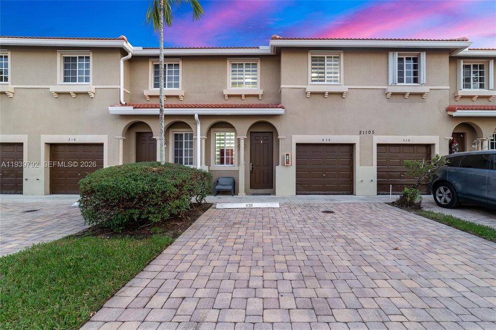 21105 NW 14th Pl, Miami Gardens, FL 33169