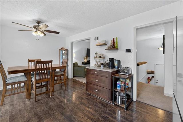 1407 N Hanover Avenue, Independence, MO 64056