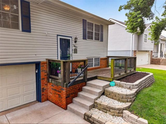 1407 N Hanover Avenue, Independence, MO 64056