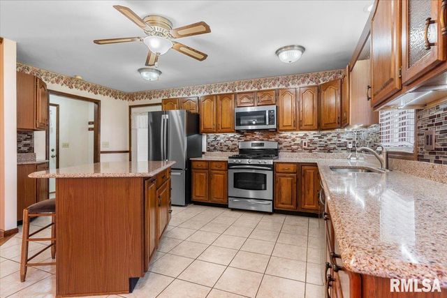 5 SEQUOIA Court, Springfield, IL 62707