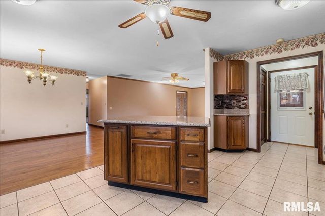 5 SEQUOIA Court, Springfield, IL 62707