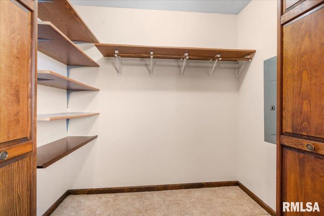 5 SEQUOIA Court, Springfield, IL 62707