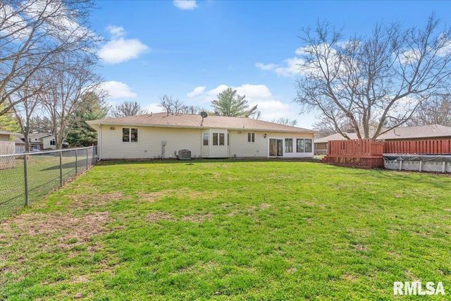 5 SEQUOIA Court, Springfield, IL 62707