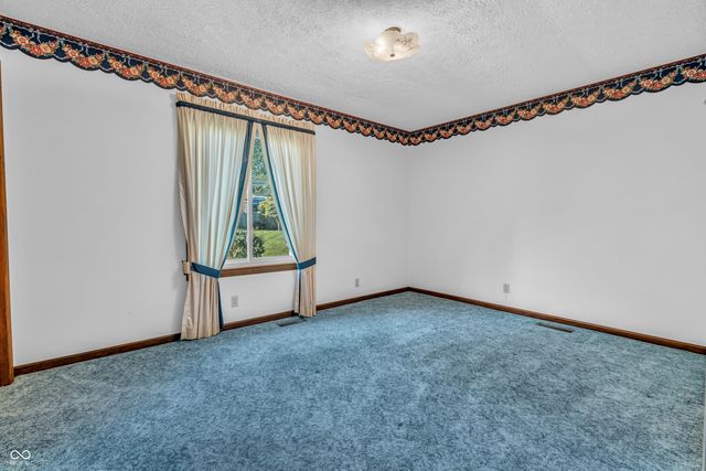 718 Highwood Avenue, Greencastle, IN 46135