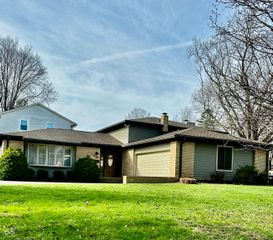 718 Highwood Avenue, Greencastle, IN 46135