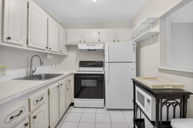 474 Mansfield L, Boca Raton, FL 33434