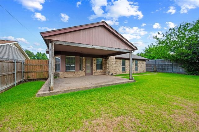 8245 Ulster Drive, North Richland Hills, TX 76180