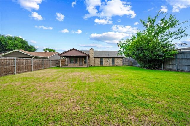 8245 Ulster Drive, North Richland Hills, TX 76180