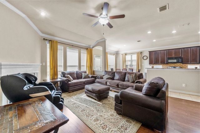 11620 Beach Street, Frisco, TX 75036