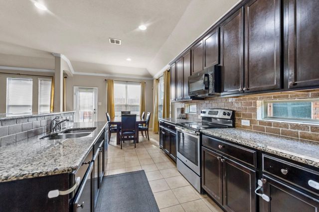 11620 Beach Street, Frisco, TX 75036