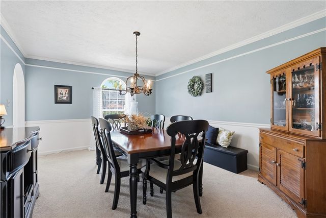 177 Markwood Dr, Cecil, PA 15317