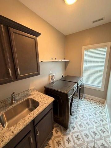 3525 Candlehurst Place, Fayetteville, NC 28306
