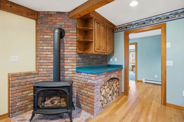 155 Wilder Lane, New London, NH 03257