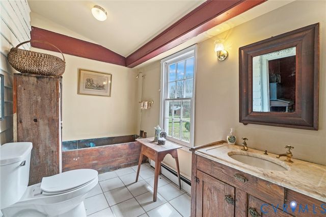 8391 Beatties Mill Rd, Mechanicsville, VA 23111