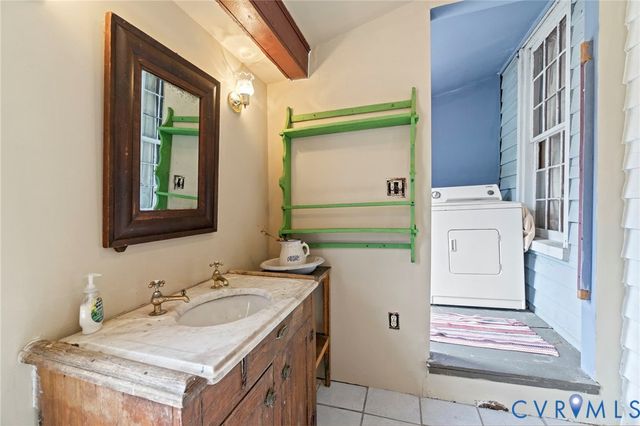 8391 Beatties Mill Rd, Mechanicsville, VA 23111