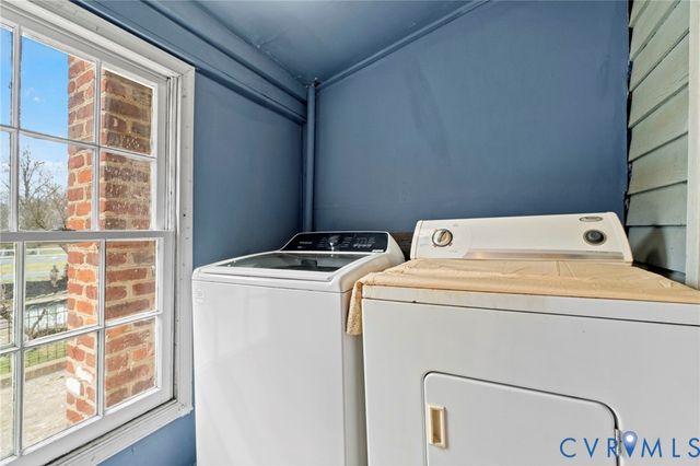 8391 Beatties Mill Rd, Mechanicsville, VA 23111