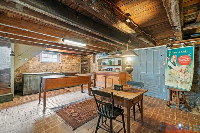 8391 Beatties Mill Rd, Mechanicsville, VA 23111