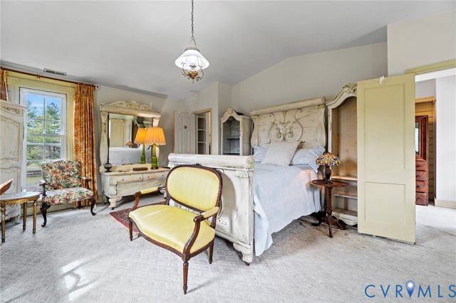 8391 Beatties Mill Rd, Mechanicsville, VA 23111