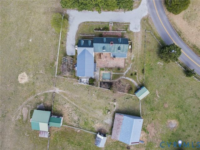 8391 Beatties Mill Rd, Mechanicsville, VA 23111