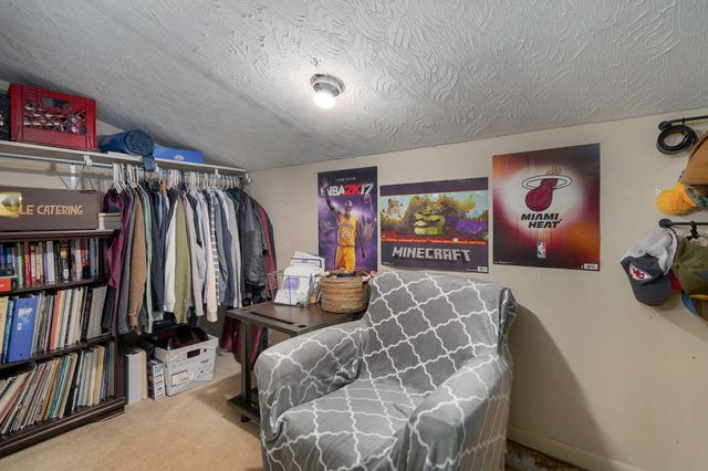 6472 N Farm Road 91, Willard, MO 65781