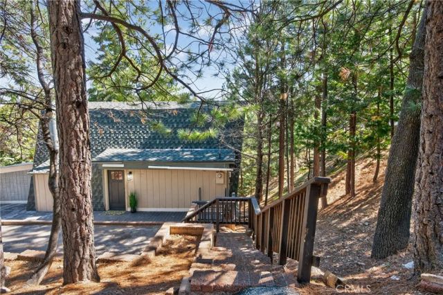 26980 Everest, Lake Arrowhead, CA 92317