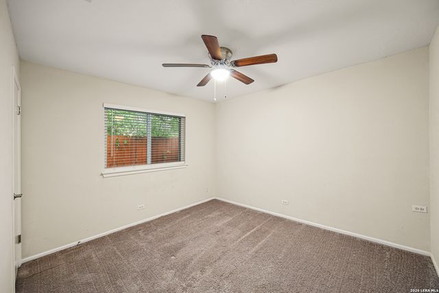 6231 Farragut Dr, San Antonio, TX 78238