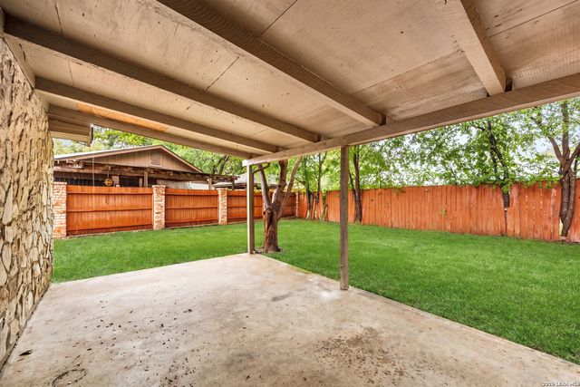 6231 Farragut Dr, San Antonio, TX 78238