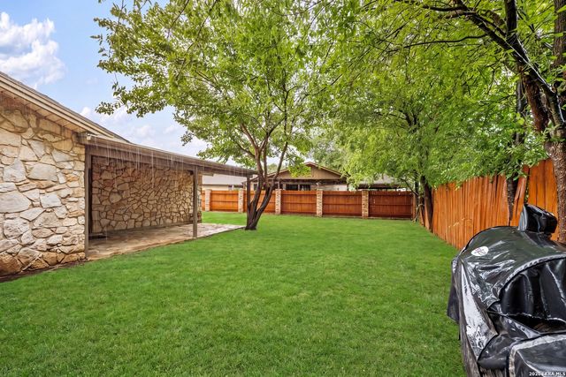 6231 Farragut Dr, San Antonio, TX 78238