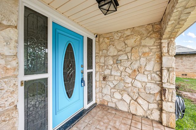 6231 Farragut Dr, San Antonio, TX 78238