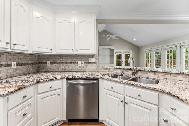 1032 Dan Maples Drive, Cramerton, NC 28032