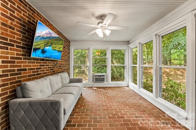 1032 Dan Maples Drive, Cramerton, NC 28032