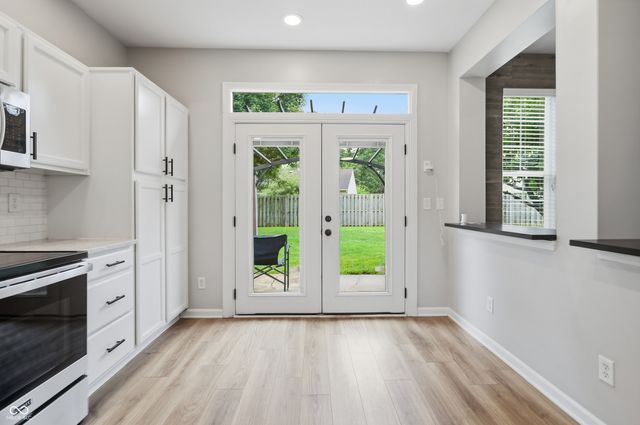 10561 Sand Creek Boulevard, Fishers, IN 46037