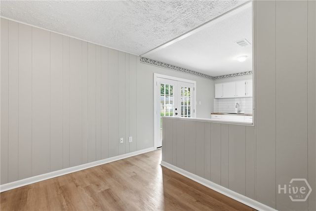 4 Lucian Circle, Savannah, GA 31406