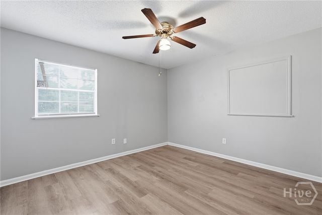 4 Lucian Circle, Savannah, GA 31406
