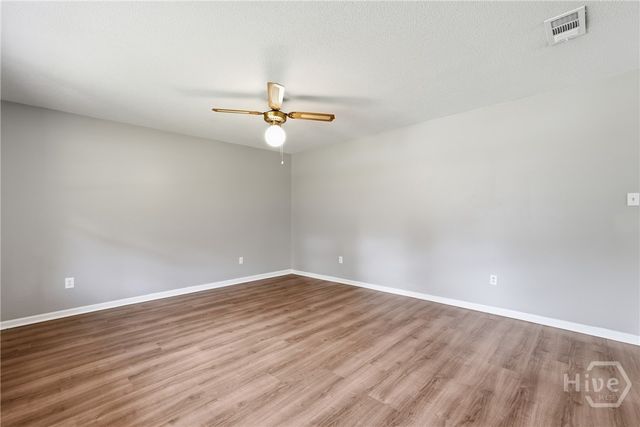 4 Lucian Circle, Savannah, GA 31406
