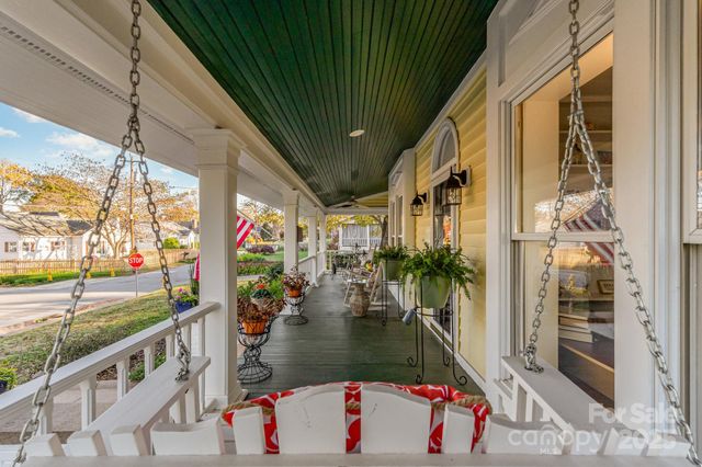 22 Poplar Street, Belmont, NC 28012