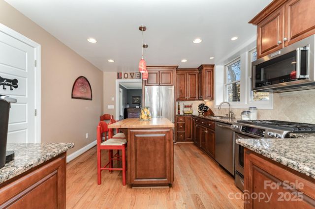 22 Poplar Street, Belmont, NC 28012