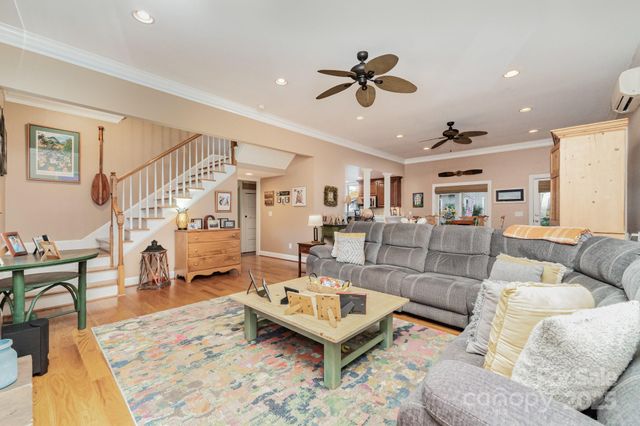 22 Poplar Street, Belmont, NC 28012