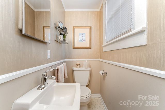 22 Poplar Street, Belmont, NC 28012