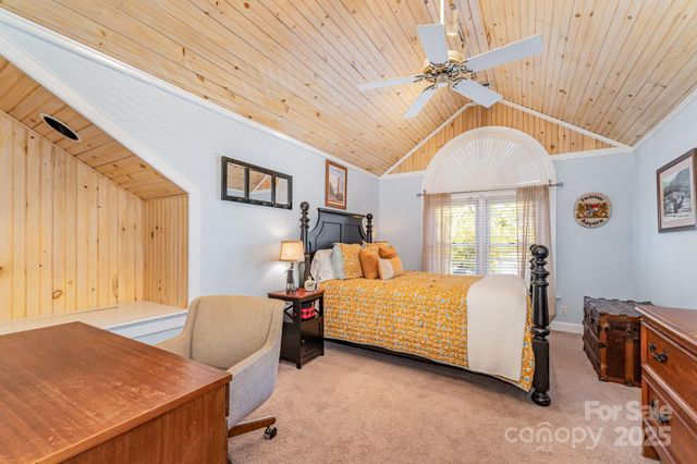 22 Poplar Street, Belmont, NC 28012