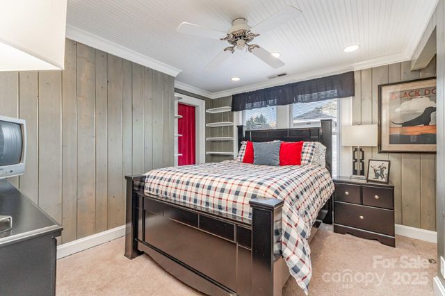 22 Poplar Street, Belmont, NC 28012