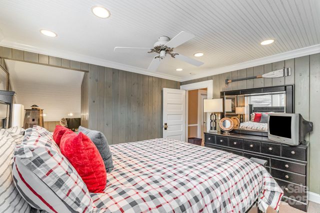 22 Poplar Street, Belmont, NC 28012