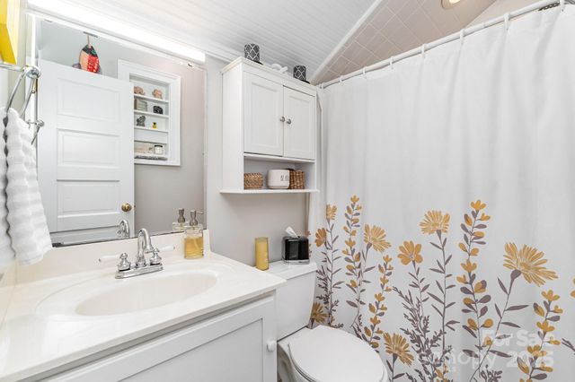 22 Poplar Street, Belmont, NC 28012